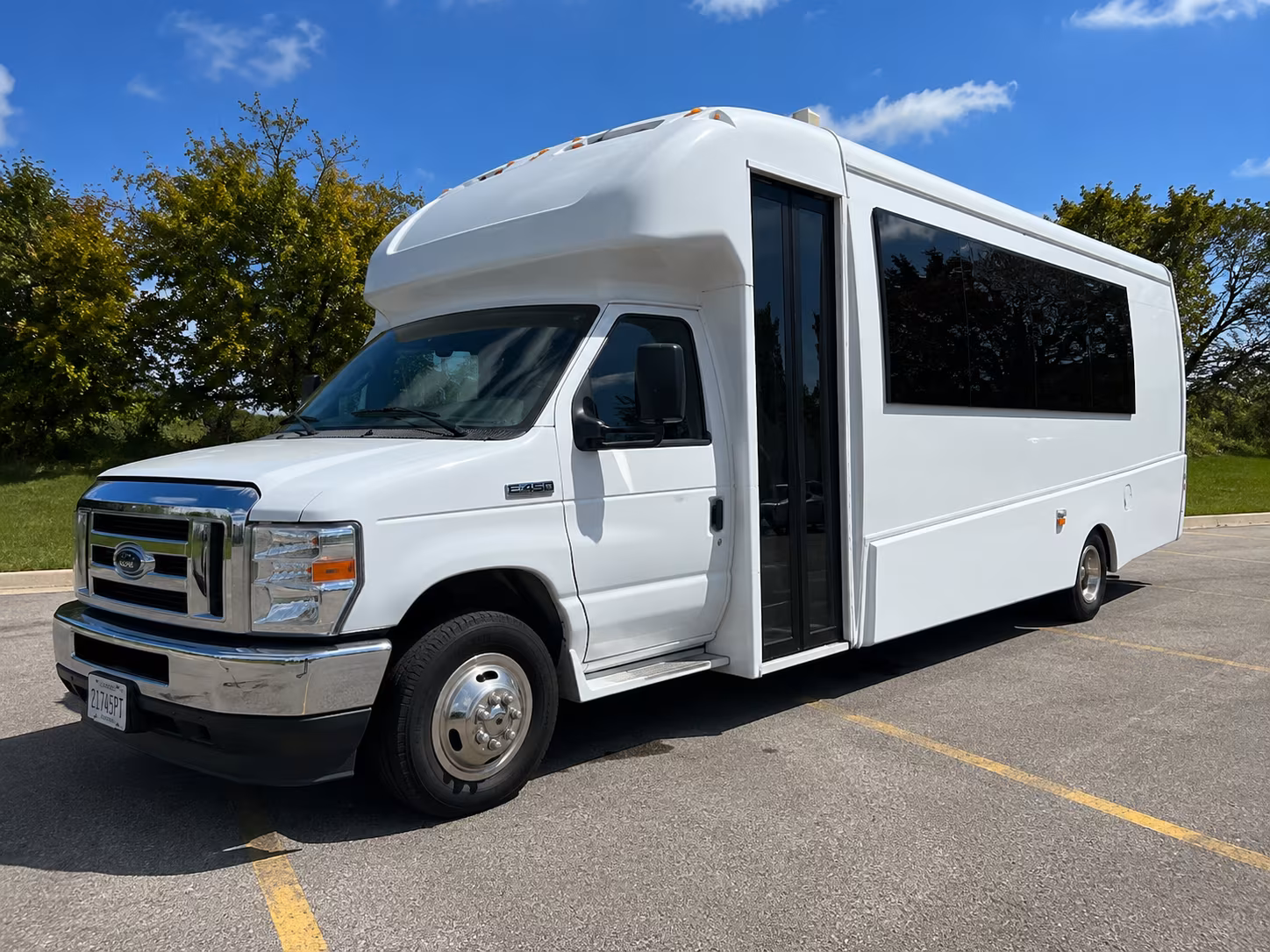 Fort Worth Winery Tour & Pub Crawl Transportation